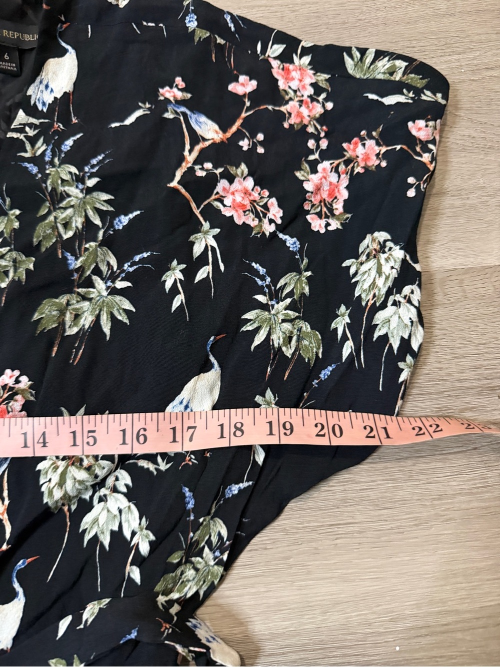 Banana Republic Black Floral & Bird Wide-Leg Jumpsuit with Tie Waist - Picture 6 of 9